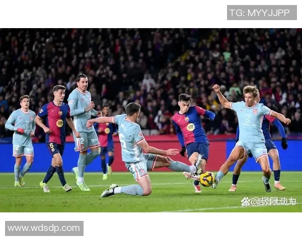 英超激情对决曼城逆转巴萨6比2引爆全场转会传闻再起