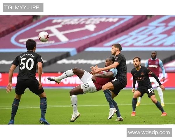 国王杯波尔图大胜曼城五球狂潮引发全场震动数据解析